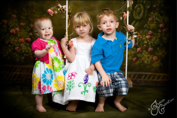 Children portrait by Tracie Grant