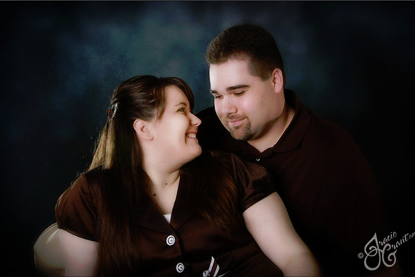 Engagement portrait by Tracie Grant