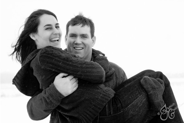 Engagement portrait by Tracie Grant