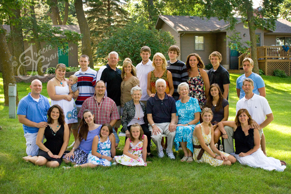 Families portrait by Tracie Grant