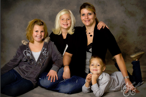 Families portrait by Tracie Grant