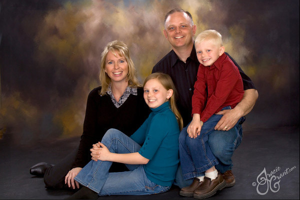 Families portrait by Tracie Grant