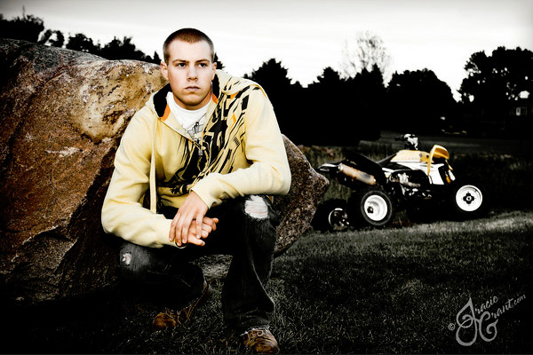 Seniors portrait by Tracie Grant