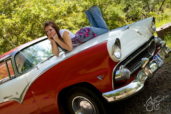 Seniors portrait by Tracie Grant