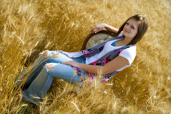 Seniors portrait by Tracie Grant